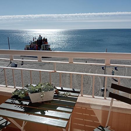 Primera Linea De Playa A 10 Min Estepona San Luis de Sabinillas Dış mekan fotoğraf