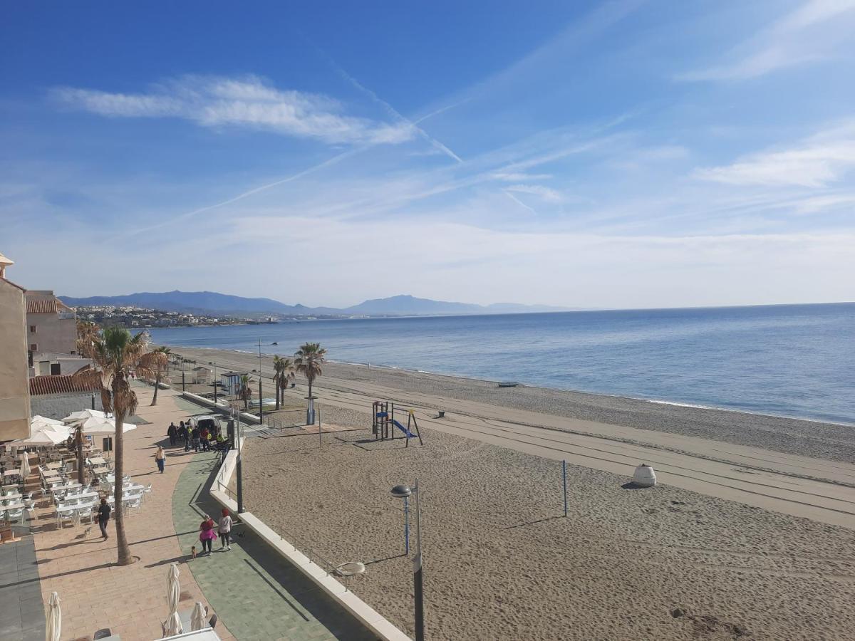Primera Linea De Playa A 10 Min Estepona San Luis de Sabinillas Dış mekan fotoğraf