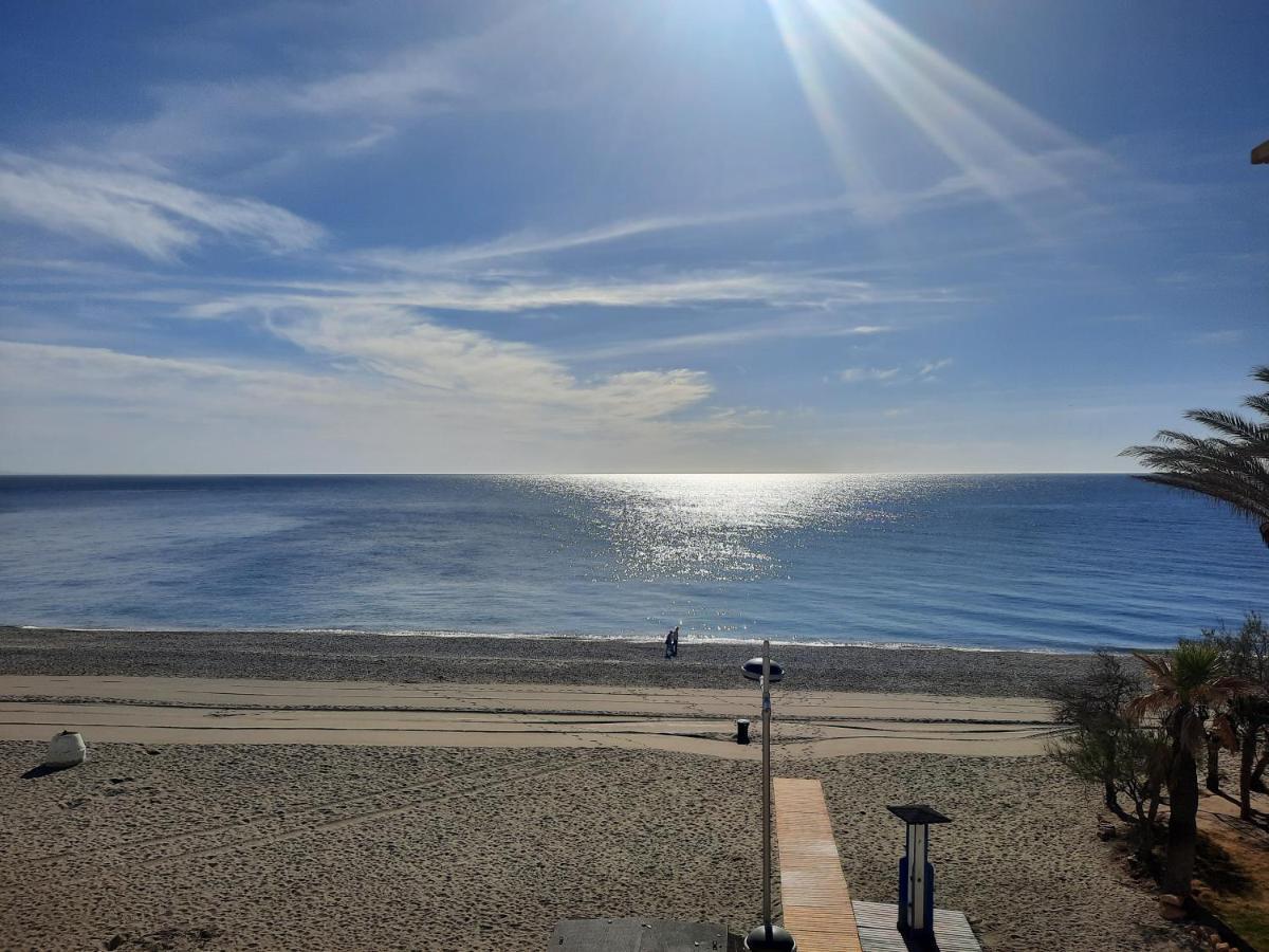 Primera Linea De Playa A 10 Min Estepona San Luis de Sabinillas Dış mekan fotoğraf