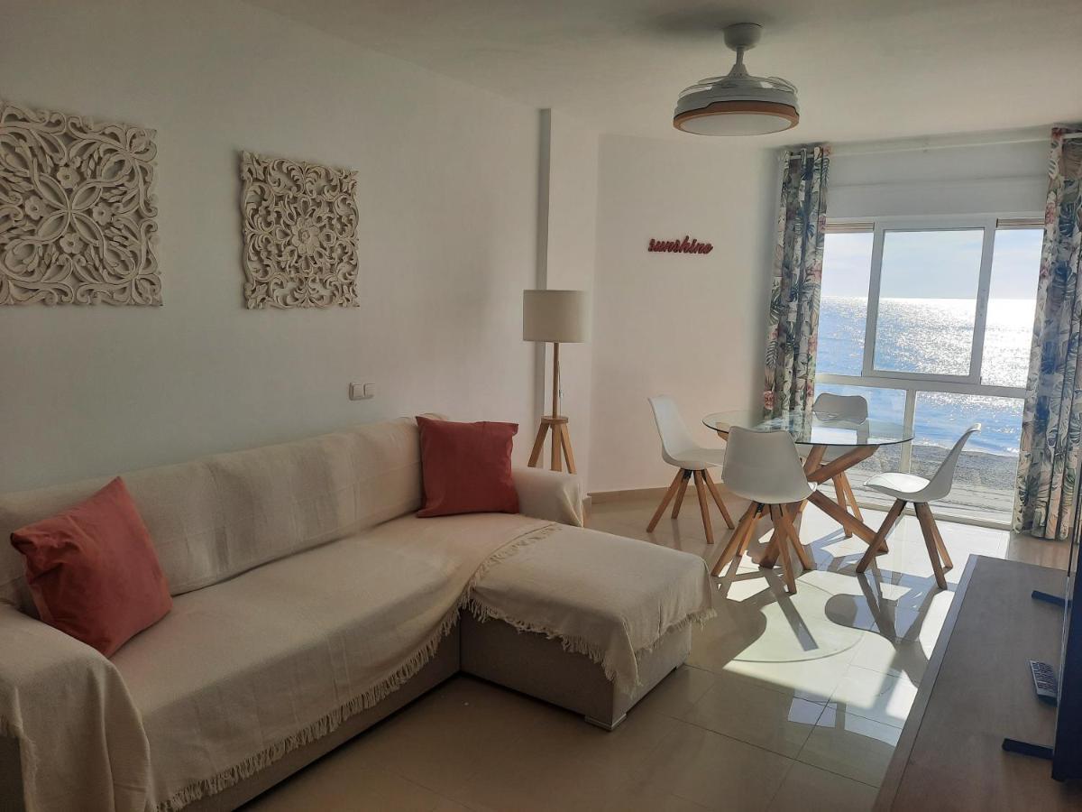 Primera Linea De Playa A 10 Min Estepona San Luis de Sabinillas Dış mekan fotoğraf